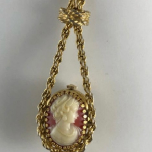 Jewelry - Vintage Cameo Gold Tone Waltham Mechanical Watch
